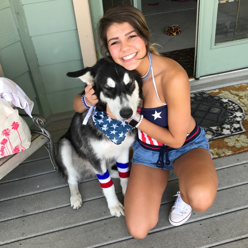 Meet your Posher, Delanie