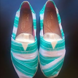 Toms white stripped shoes