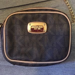 Michael Kors small cross body