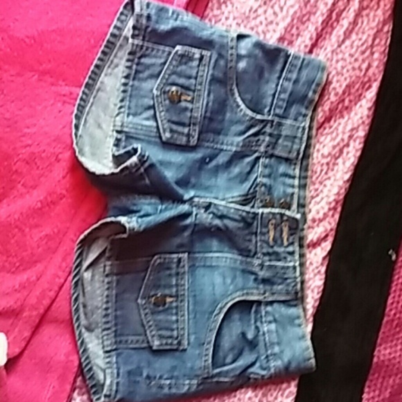 High wasted jean shorts