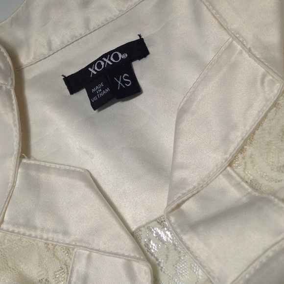 XOXO Sheer Silky XS Dressy Top - Picture 3 of 3