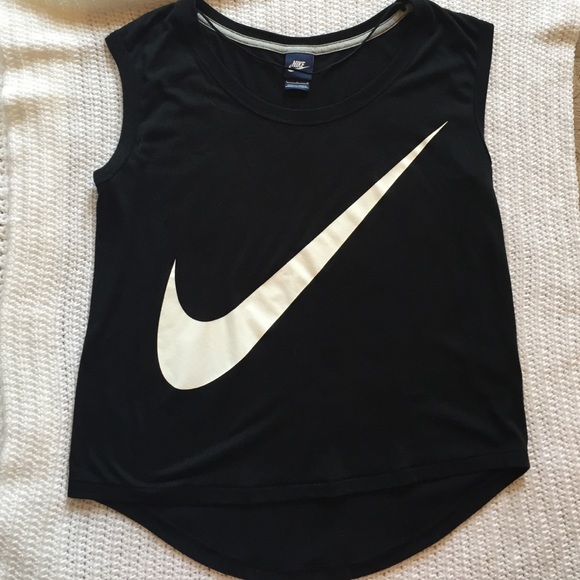 Nike workout tank
