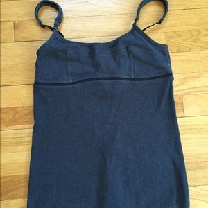 Lululemon workout top