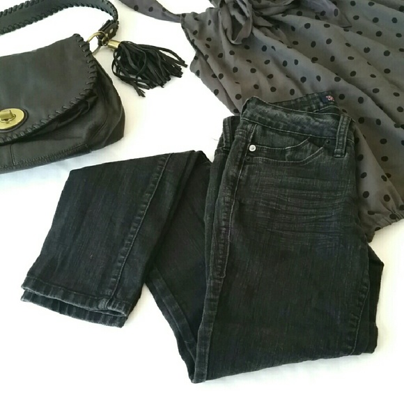 black stretch skinny jeans