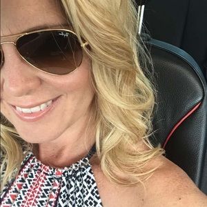 Meet your Posher, Michele