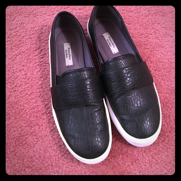 Simply Vera Vera wang black loafer shoes slip on