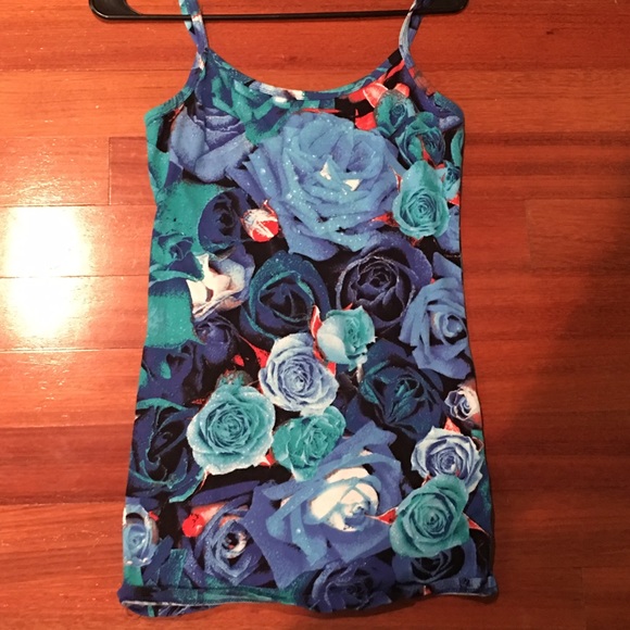 Floral tank