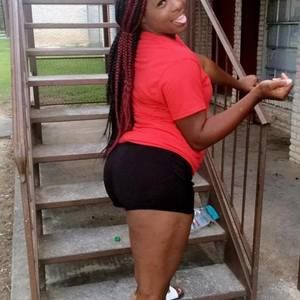 Meet your Posher, Breanna