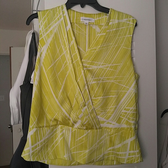 Calvin Klein Tops - Calvin Klein blouse