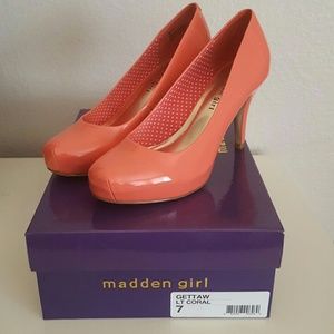 Madden Girl Getta Coral Heel