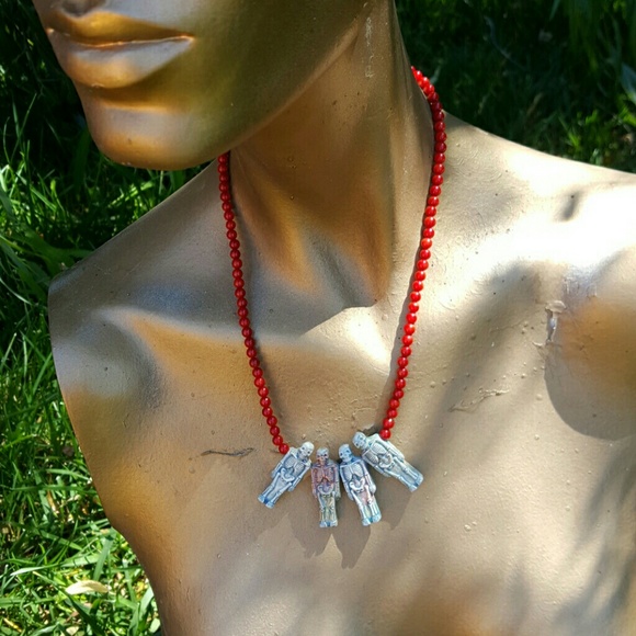 Four Skeletons Hangin' Necklace - Picture 2 of 4