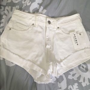 Kendall and Kylie PACSUN white shorts