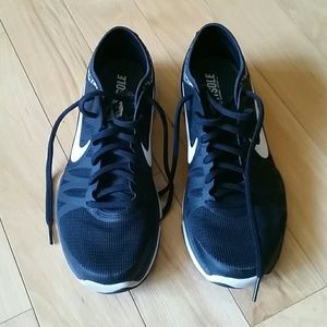 Nike womens sneakers