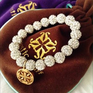 Rustic Cuff Emerson cuff in white