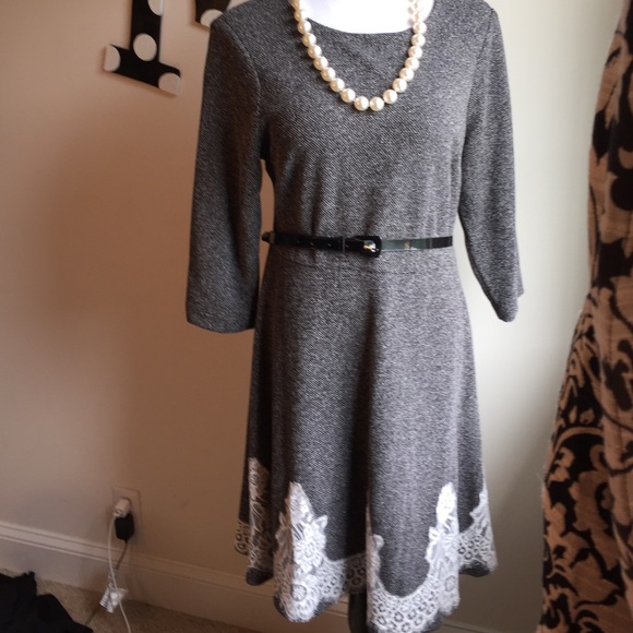 Beige by eci,  black & white quarter sleeve dress.