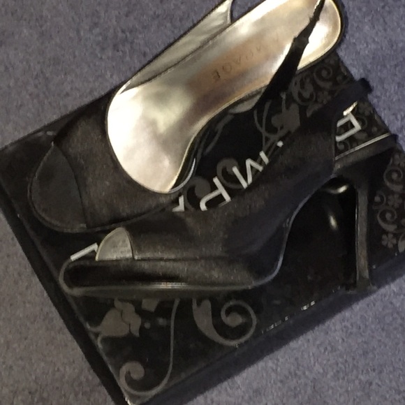 After five dress sandal