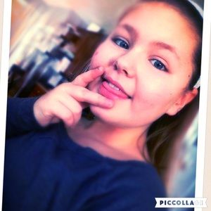 Meet your Posher, Xani