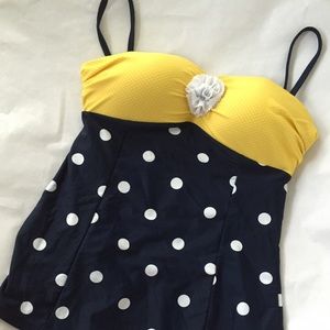 Retro inspired darling swimsuit sz 14