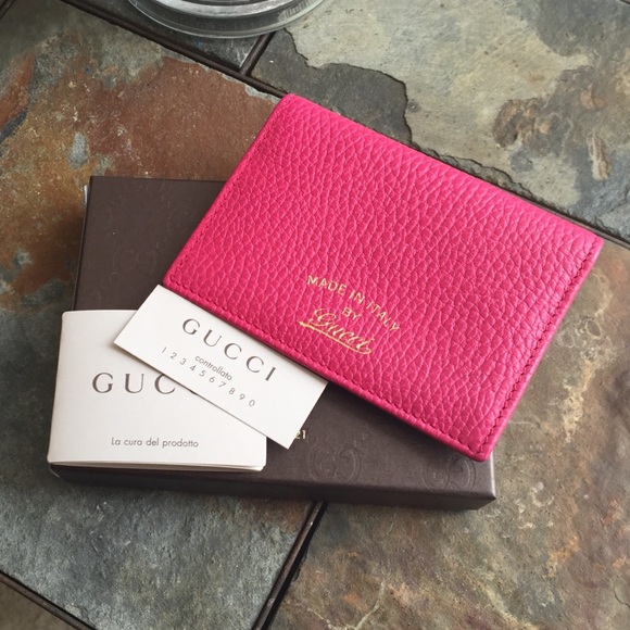 🎀SALE!🎀Gucci Train Pass 🌺 TODAY ONLY!!