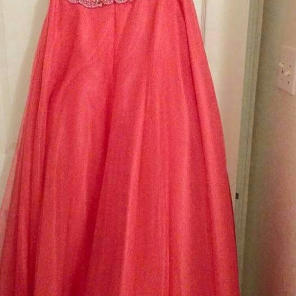 Sherri hill dress - Picture 2 of 4