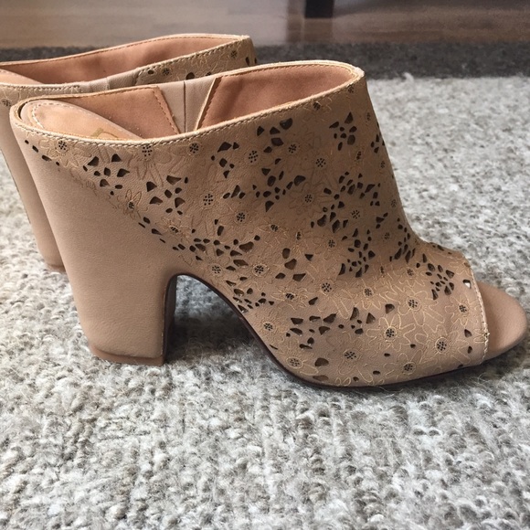 Taupe Nicole mules