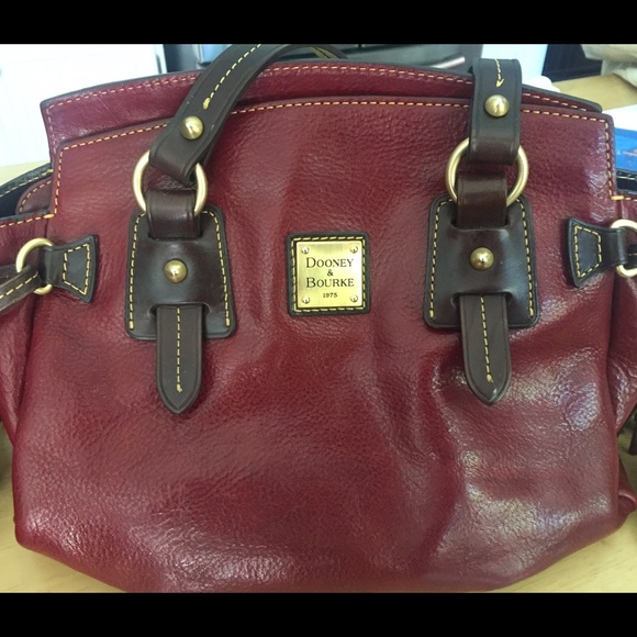 Dooney & Bourke purse and wallet