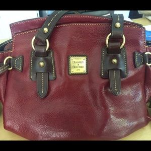 Dooney & Bourke purse and wallet