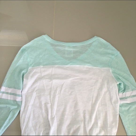 VS Pink Shirt - Picture 2 of 4