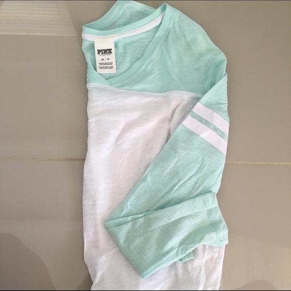 VS Pink Shirt - Picture 3 of 4