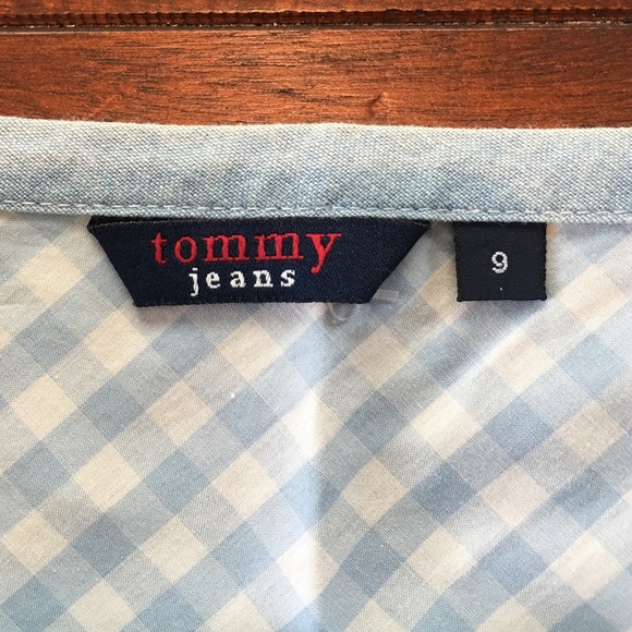Tommy Hilfiger baby blue gingham skirt - Picture 3 of 3
