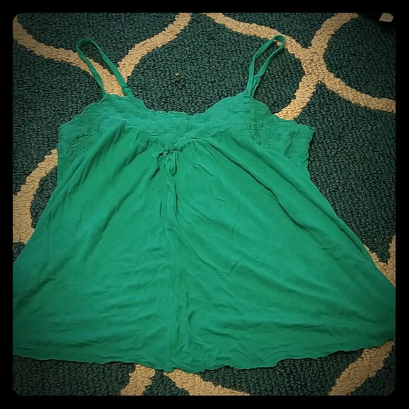 Green cotton tank size small - Picture 1 of 1