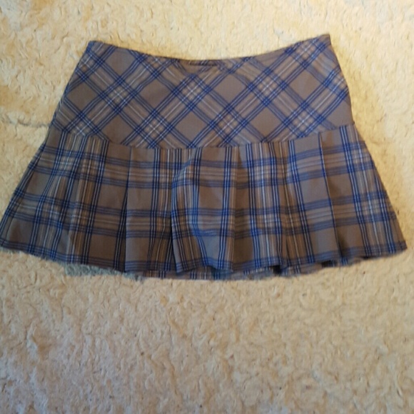 Skoolgirl skirt