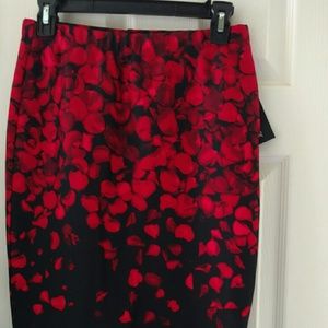 Pencil skirt stretchy floral