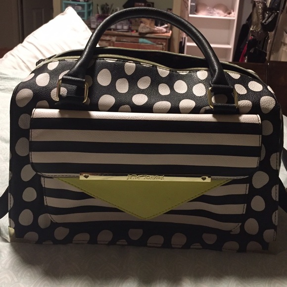Bundle purse and flower shoes