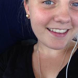 Meet your Posher, Alaina