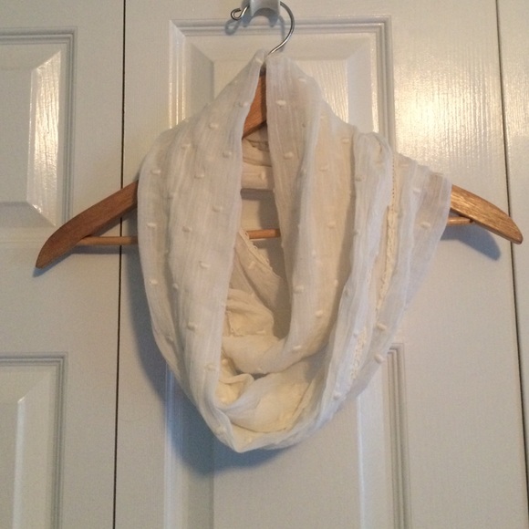 Aerie infinity scarf