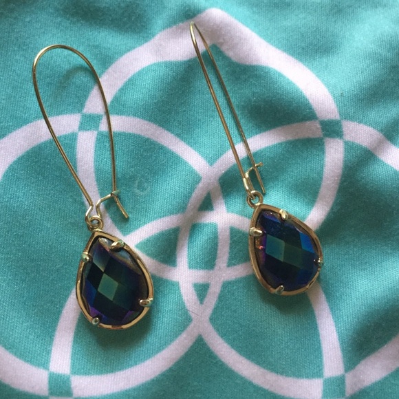 Kendra Scott Black irrdescent Dee earrings