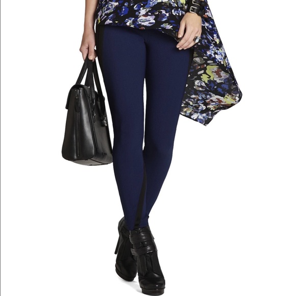 BCBG max azria 'Oly' colorblock legging, sz sm