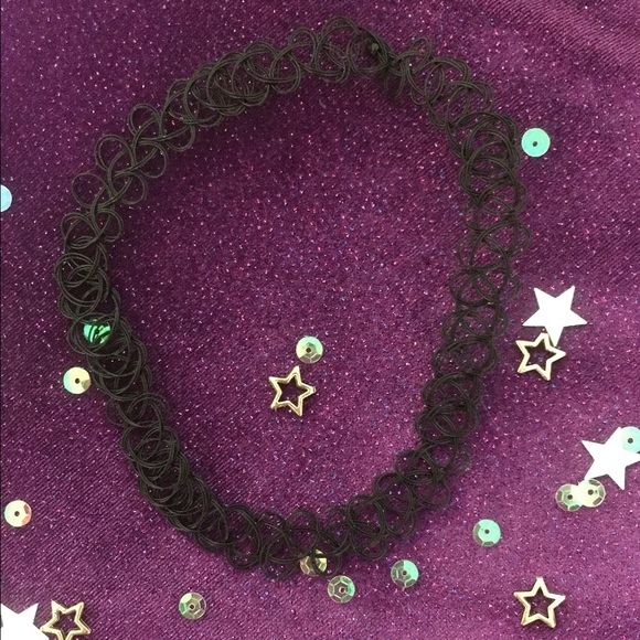 Black Elastic Choker w/ you choice of charm!