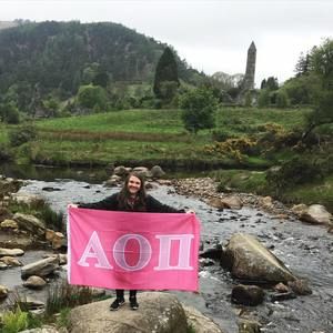 Meet your Posher, Allison