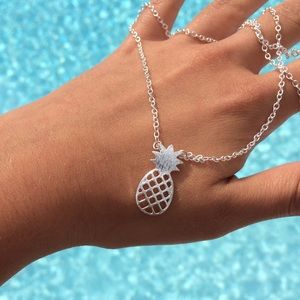 CLOSEOUT SALE! Sterling silver pineapple necklace!