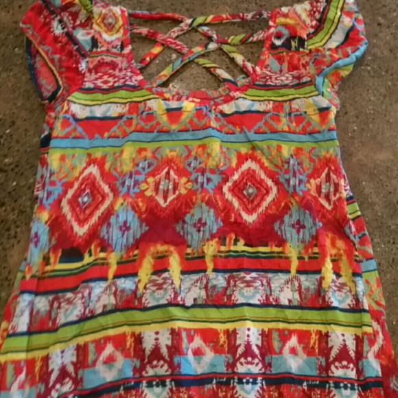 Shirt - Picture 2 of 3