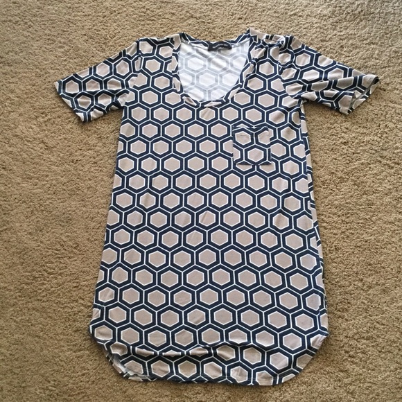 Hourglass Lilly Short-sleeve Tunic