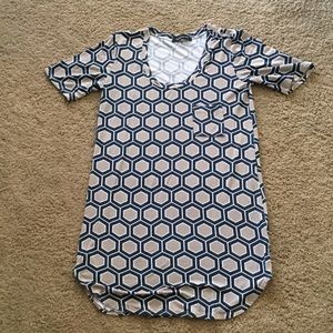 Hourglass Lilly Short-sleeve Tunic