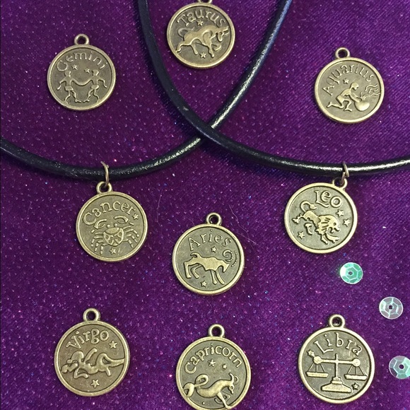 Jewelry - Double Sided Zodiac Charm Necklace