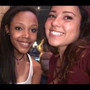 Meet your Posher, Chanelle