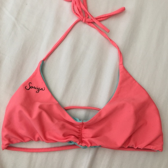 Soriya bikini top