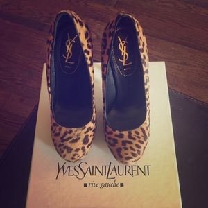 YSL Tribtoo Leopard color Size 37 with box