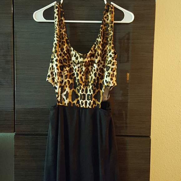 A line cheetah dress