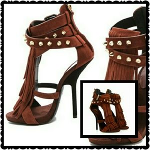 1 DAY SALE Flash sale FRINGE FUN!  ***FIRM